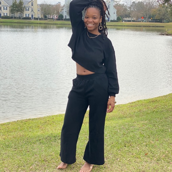 Knit crop 2 piece set with with wide leg pants - Picture 1 of 3